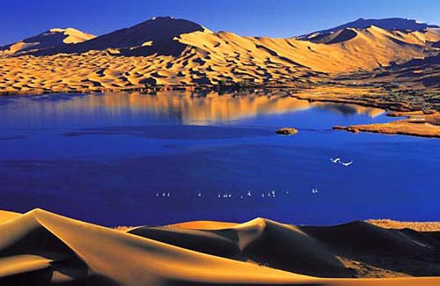 朱日和,旅游胜地,体验非凡之旅,朱日和,非凡之旅的旅游胜地