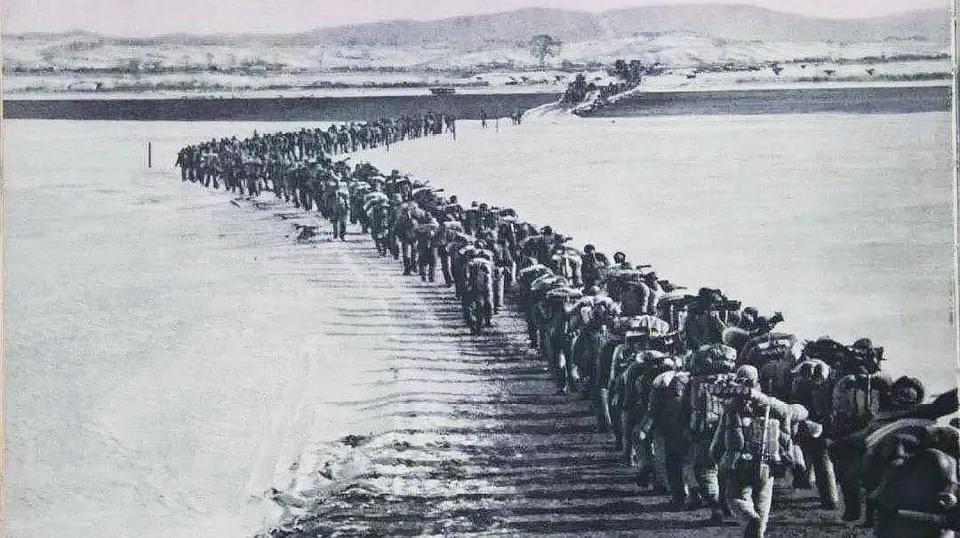 中国人民志愿军战歌串台词，英勇之歌，时代之韵，中国人民志愿军战歌串词，英勇时代之韵，时代传承的英勇旋律