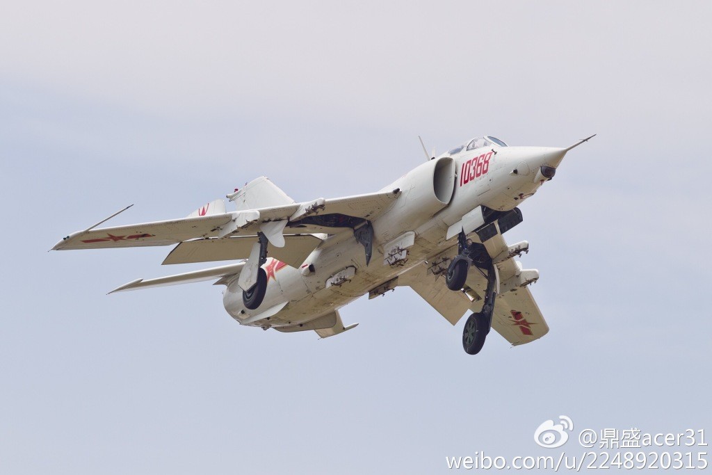 强5攻击机,揭秘其制造背后的故事,揭秘强5攻击机的制造历程与背后故事