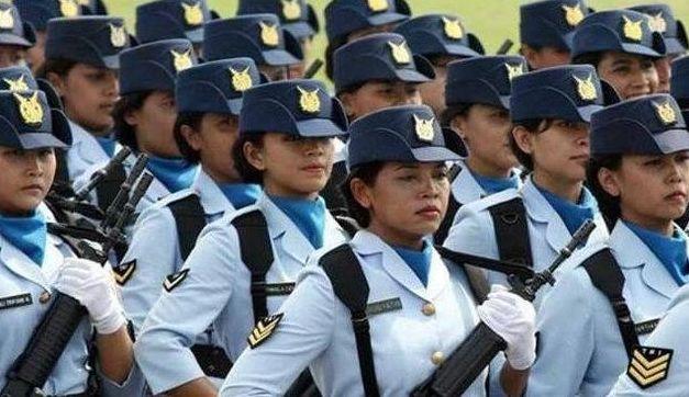 女兵入伍体检经历,挑战与成长,女兵入伍体检之旅,挑战与成长的历程