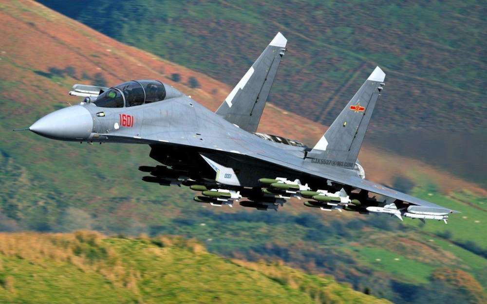 歼-16单座版,空中力量的新纪元,歼-16单座版,空中力量的崭新里程碑