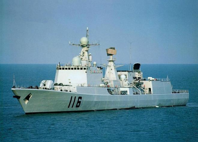 探究051C型导弹驱逐舰为何尚未退役的原因,揭秘,为何051C型导弹驱逐舰仍坚守岗位,未现退役迹象