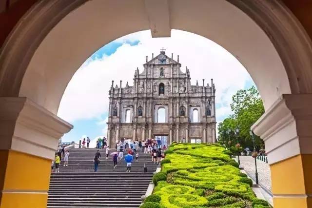 澳门一码一肖一特一中,探寻幸运与文化的交汇点,澳门幸运与文化交汇点,一码一肖一特一中探寻记