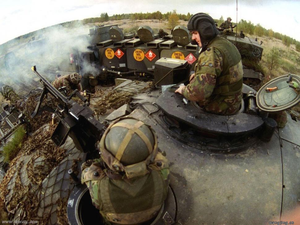 全屏军事壁纸的魅力与影响,全屏军事壁纸的魅力及其深远影响