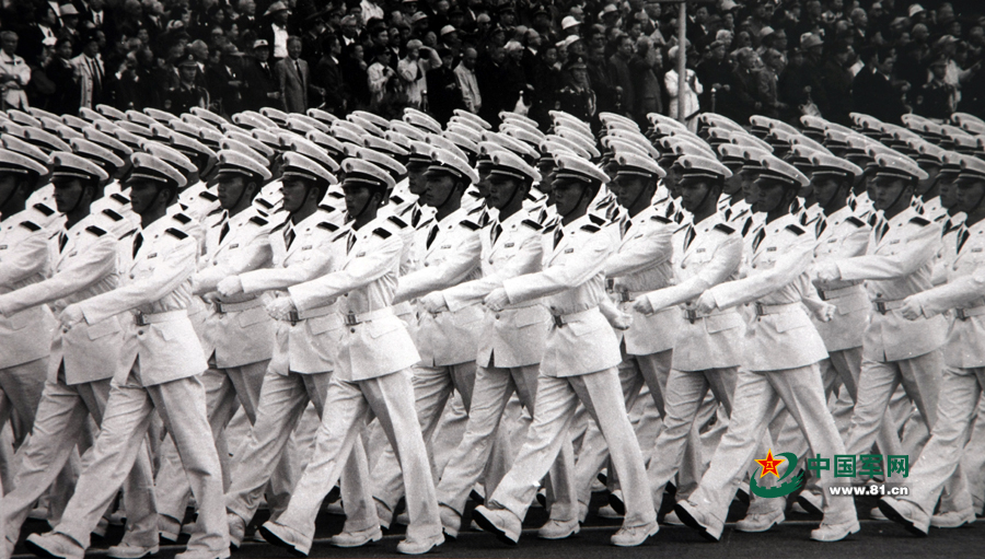 海军方阵合影,纪念中国海军的荣耀时刻——纪念阅兵盛典,海军方阵大合影,纪念阅兵盛典上的中国海军荣耀时刻