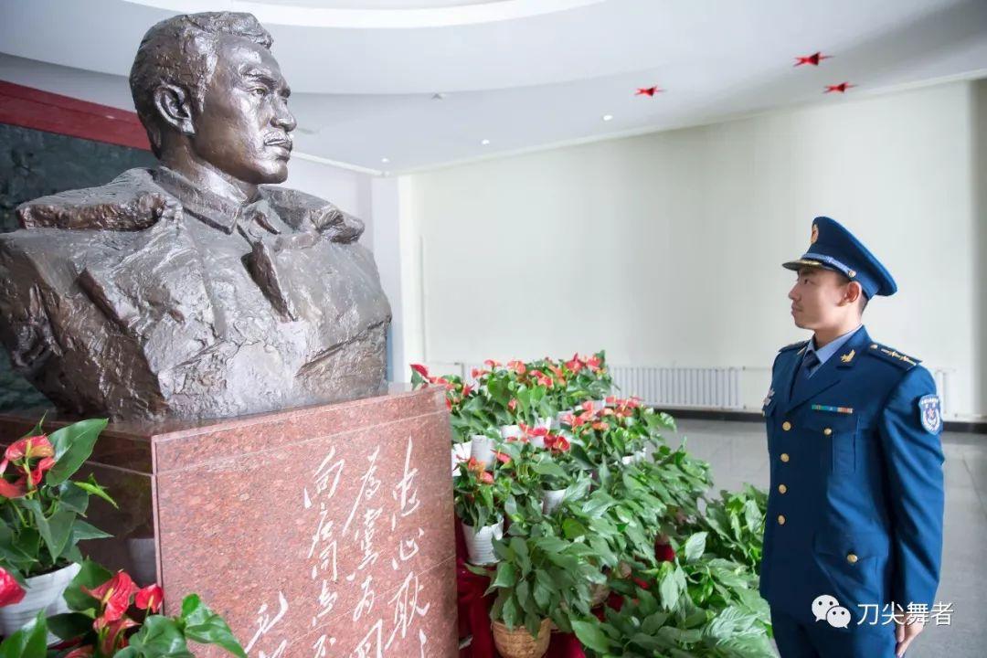 中国空军实力,回望六十九载辉煌历程,中国空军六十九载辉煌历程,实力与荣耀的见证