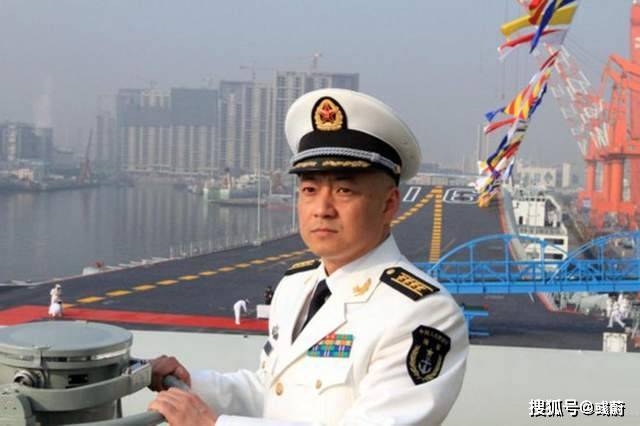 驱逐舰长,职责、挑战与荣誉,驱逐舰长,职责担当、挑战与荣耀之路