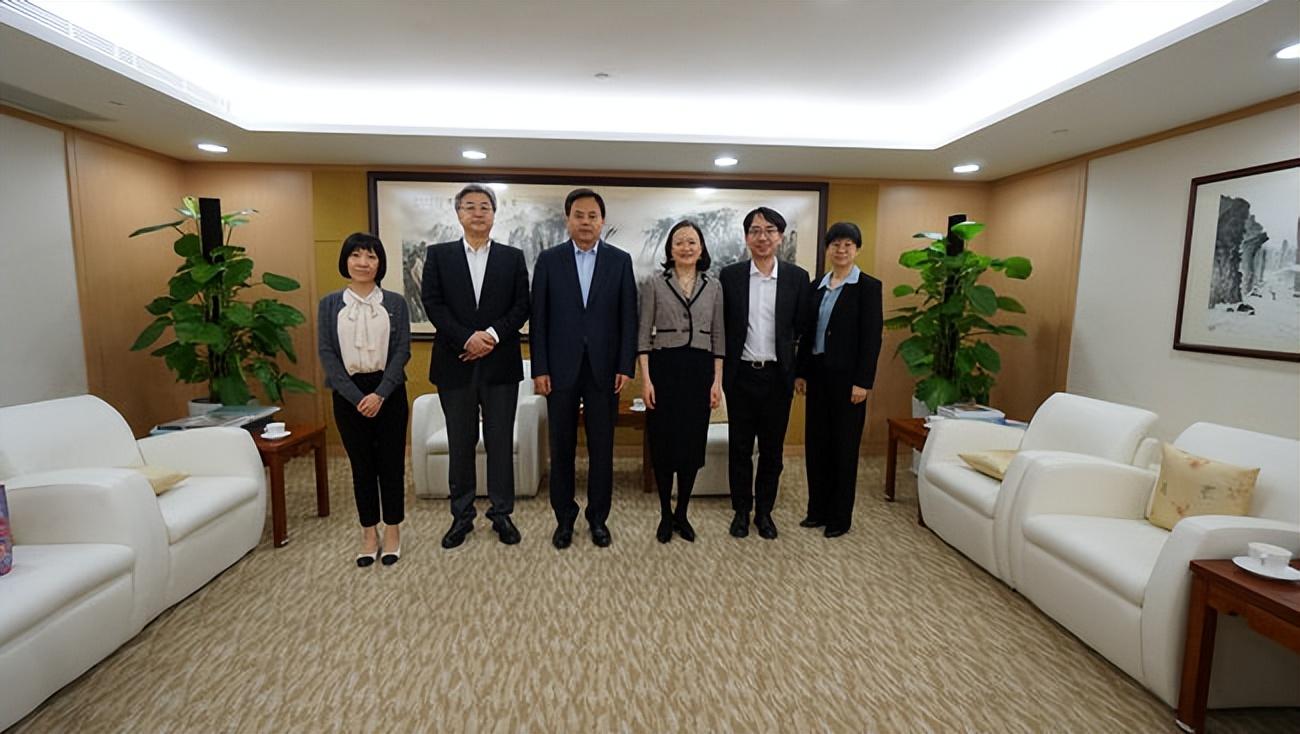 澳门赛马会,最快开奖直播的魅力和激情,澳门赛马会,直播开奖的魅力与激情展现