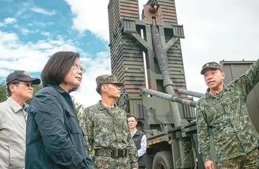 海峡新闻头条最新今天，聚焦时事热点，传递最新资讯，海峡新闻头条今日聚焦时事热点，传递最新资讯速递