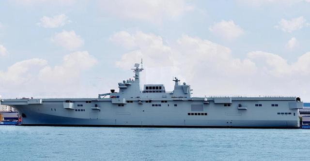 揭秘中国海军的强悍力量,075型两栖攻击舰的长宽高详解,揭秘中国海军强悍力量,075型两栖攻击舰长宽高大解析