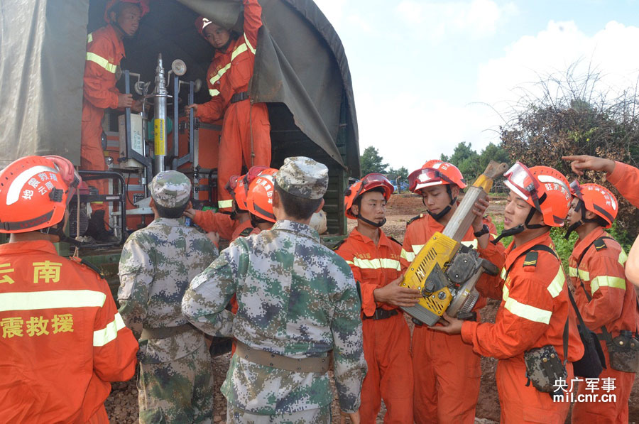 云南省第十四集团军,历史与荣耀的见证者,云南省第十四集团军,历史与荣耀的见证者传奇之旅