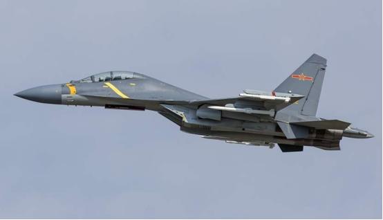 中国歼击机的崭新篇章,迈入歼-XX时代,中国歼击机迈入全新篇章,歼-XX时代展翅高飞