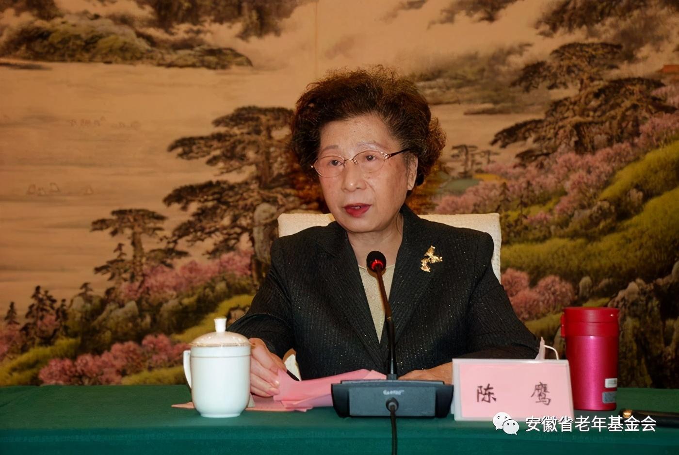 丁小兵个人事迹,英勇无畏,忠诚履职的楷模,丁小兵,英勇无畏,忠诚履职的楷模事迹介绍