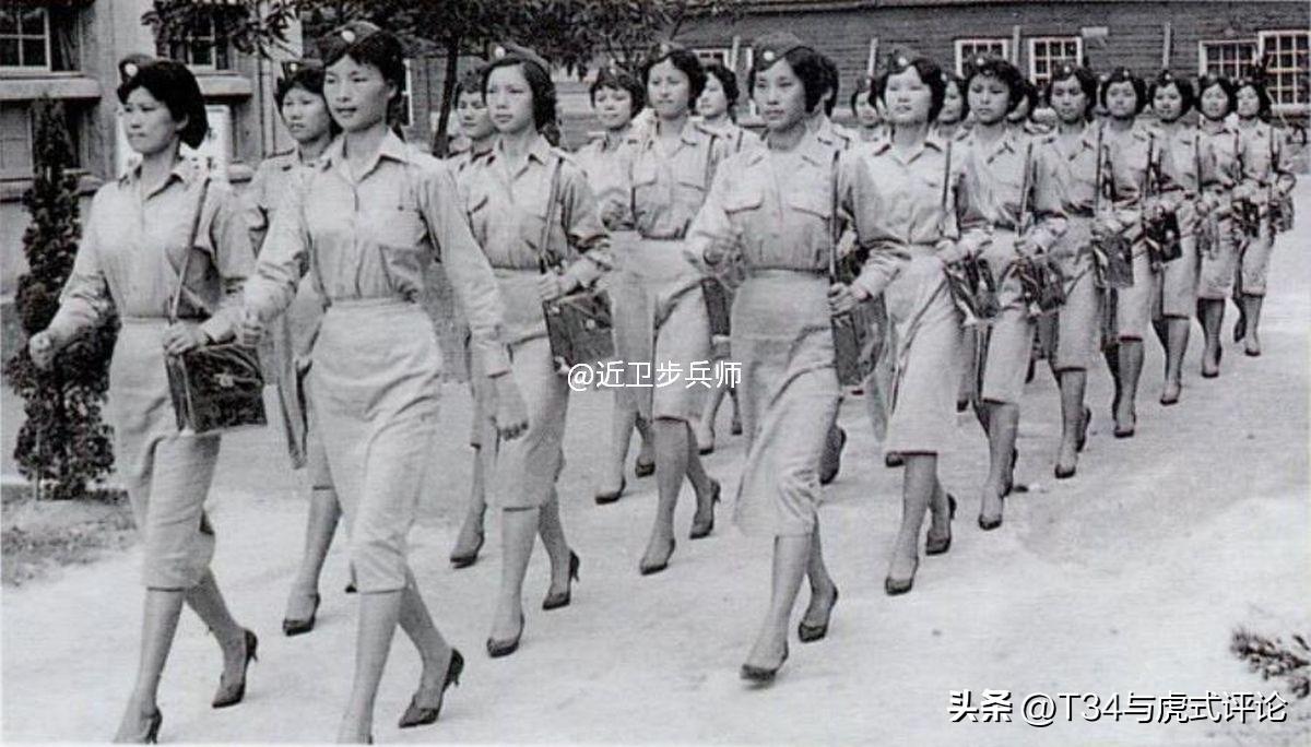 女兵方队阅兵图片,展现力量与荣耀的瞬间,女兵方队阅兵风采,力量与荣耀的展现瞬间