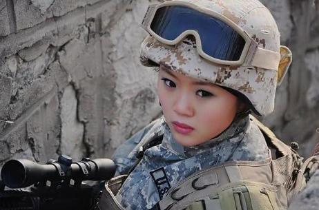 中国第一批女特种兵,破茧成蝶的荣耀征途,中国首批女特种兵,荣耀征途的蜕变之路