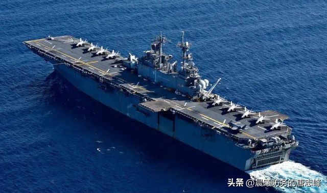 黄蜂级两栖攻击舰配置详解,黄蜂级两栖攻击舰全面配置解析