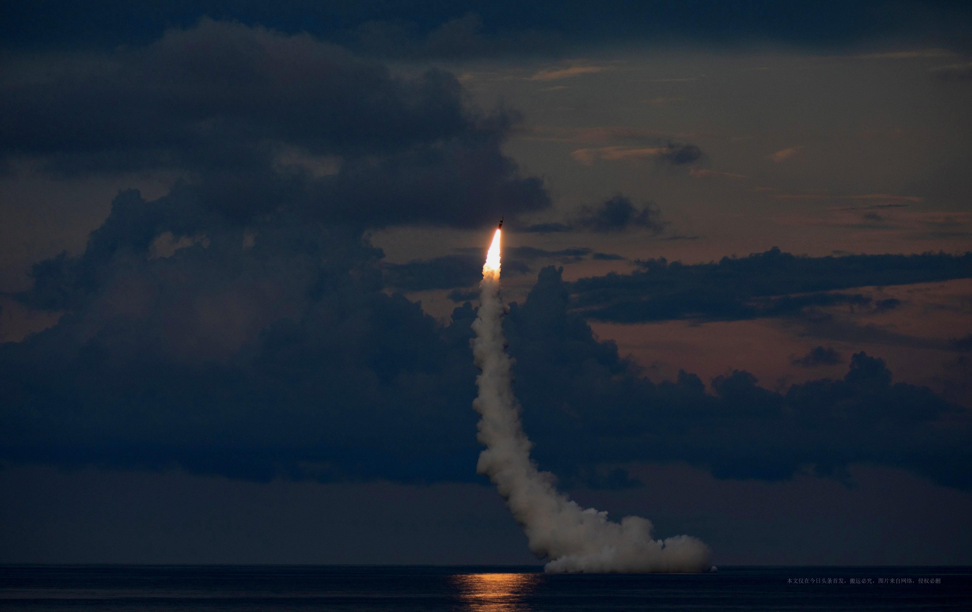 美军装备采购,深度解析与探讨,美军装备采购深度解析与探讨,揭秘背后的故事