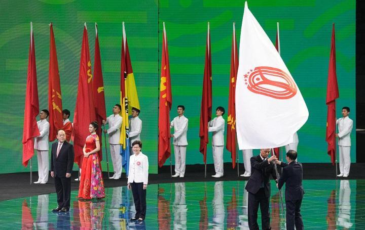 揭秘澳门背后的故事,一场跨越时空的期待与梦想——关于澳门2025年9月30日清晨9点35分的特殊时刻,澳门背后的故事,跨越时空的期待与梦想——纪念澳门特殊时刻的探寻之旅