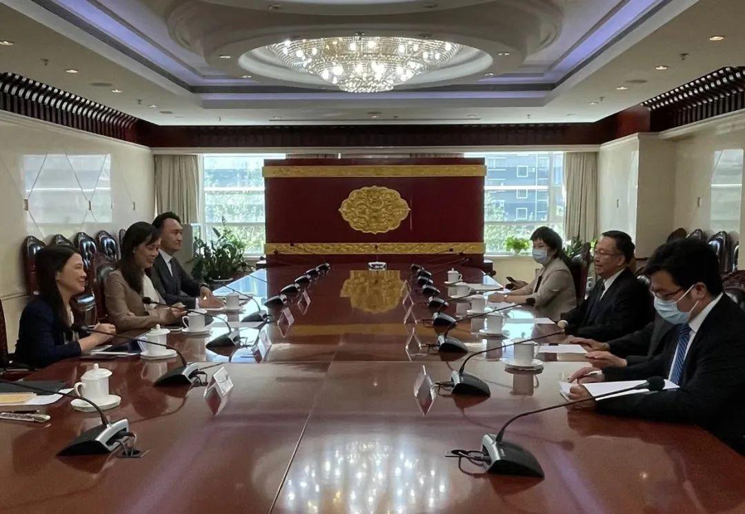 探索澳门未来,2025年澳门正版免费资本车展望,澳门未来展望,2025年正版资本车发展探索