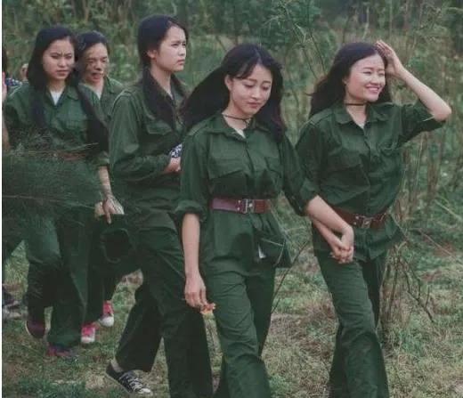 中国女兵在越南战争中的英勇表现,一段珍贵的视频回忆,中国女兵在越南战争中的英勇事迹,珍贵视频回忆