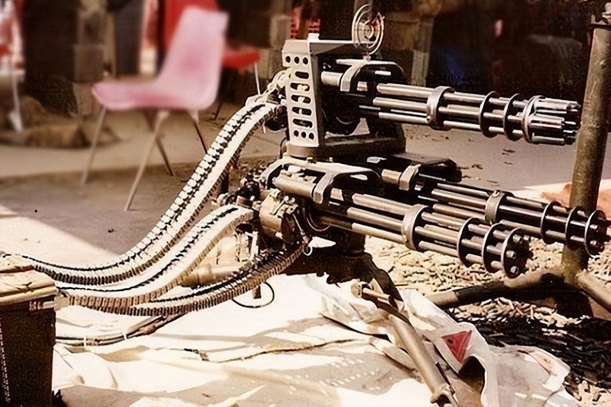 五管加特林机枪，威力与技术的完美结合，五管加特林机枪，威力与技术的巅峰融合