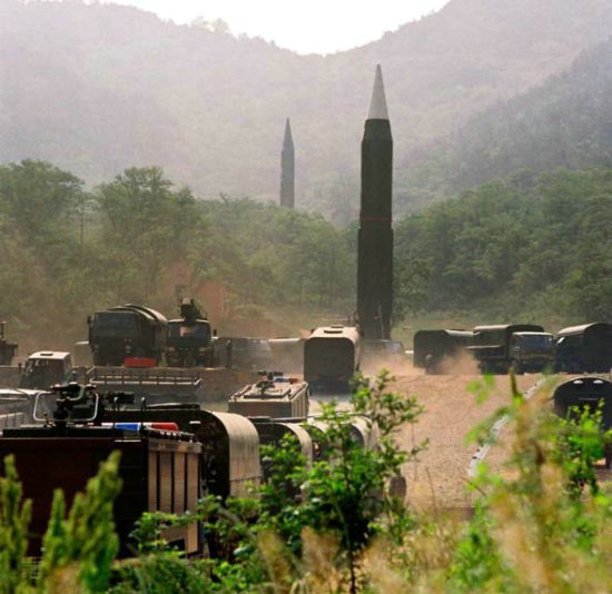 中国二炮部队的连续剧，荣耀与使命的传奇故事，中国二炮部队的传奇故事，荣耀与使命的征程