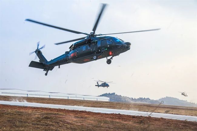 直18与直8G,空中巨人的革新之路,直18与直8G,空中巨人的创新飞跃