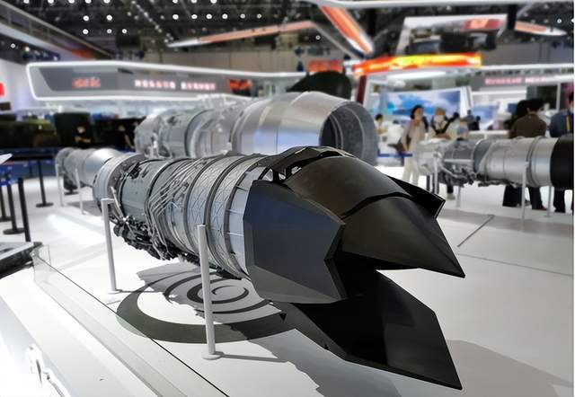 涡扇发动机,涡扇15推力达20吨的视频展示与解析,涡扇发动机涡扇15视频展示与解析,推力达20吨揭秘
