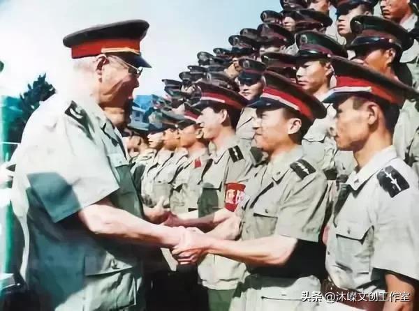 中国人民解放军军旗确定时间的探究，中国人民解放军军旗确定时间的探究历程