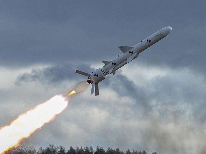 长剑-10巡航导弹的打靶试验,精确打击能力的展现,长剑-10巡航导弹打靶试验,展现精确打击能力