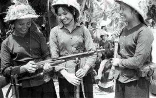 越南女兵大阅兵,展现力量与荣耀,越南女兵大阅兵,力量与荣耀的展现