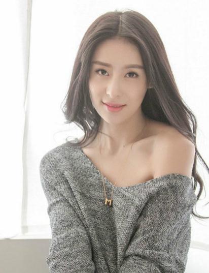 歼-10与歼-11,谁更胜一筹?,歼-10与歼-11,谁更胜一筹?对决解析