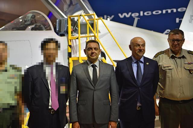 强5攻击机,服役地点与作战历程,强5攻击机的服役地点与作战历程揭秘