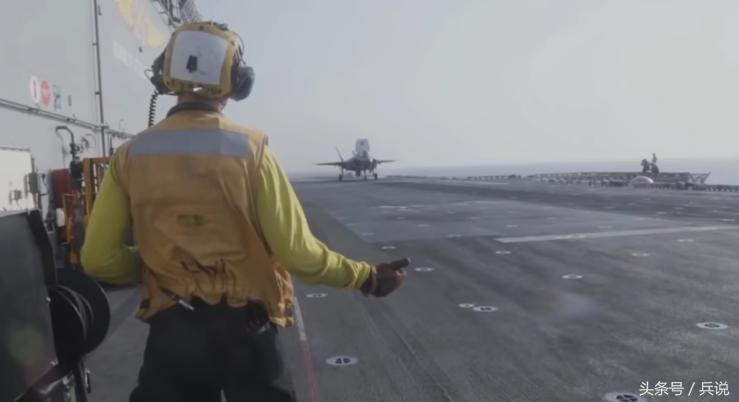 黄蜂级两栖攻击舰的主要能力,现代海军力量的典范,黄蜂级两栖攻击舰,现代海军力量的典范与主要能力展示