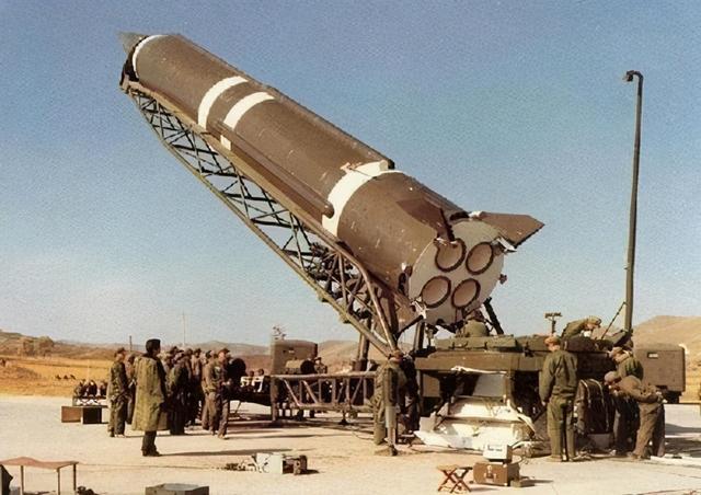 揭秘A300火箭炮，威力与技术的完美结合，A300火箭炮，威力与技术的巅峰结合