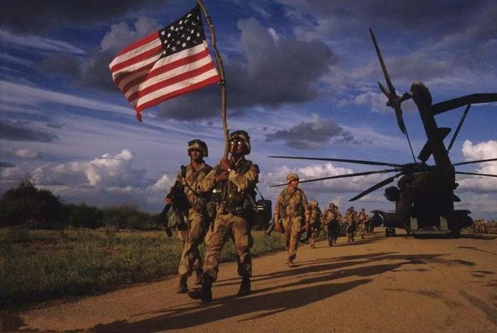 航空母舰，海洋霸主的战略支柱，航空母舰，海洋霸主的战略核心