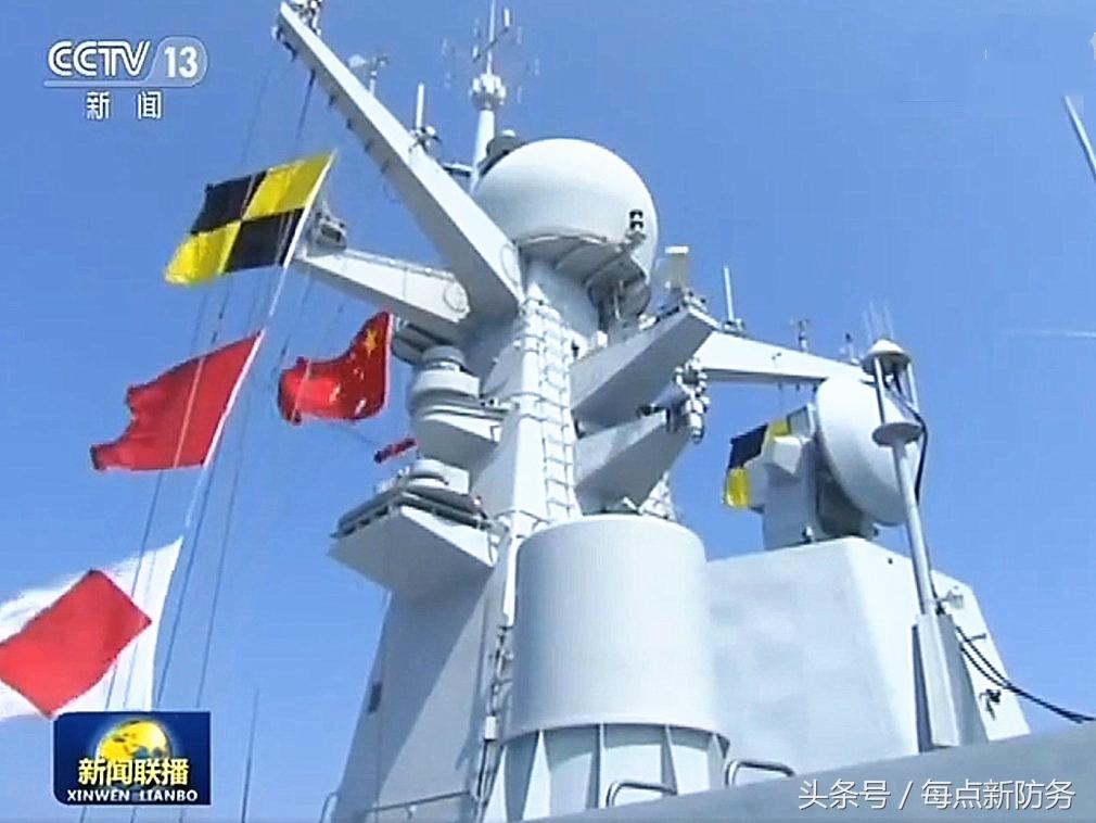 胜利日大阅兵,新型武器装备引领未来战场新篇章,胜利日大阅兵展示新型武器装备,揭示未来战场新篇章