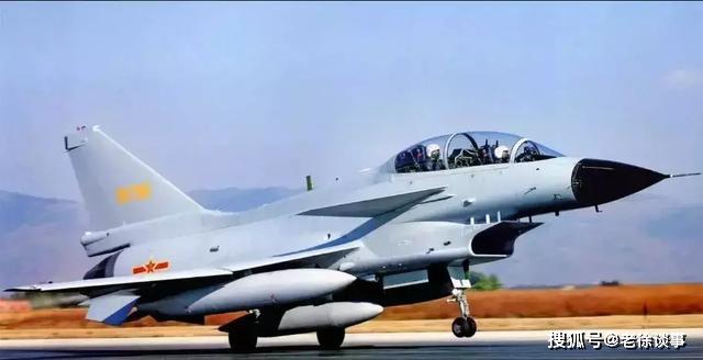 歼十战斗机