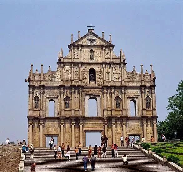 澳门大三巴二肖二码郑州,历史、文化与现代都市的交融,澳门大三巴二肖二码郑州,历史、文化与现代都市的交汇点