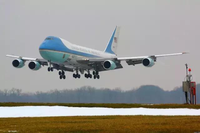 空军一号,真实事件还是虚构传奇?,空军一号,真实事件还是虚构传奇的探究?