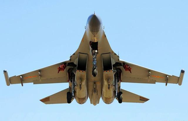 为什么继续生产歼-11B，深度解析其战略价值与技术优势，深度解析歼-11B的战略价值与技术优势，为何持续生产的重要性