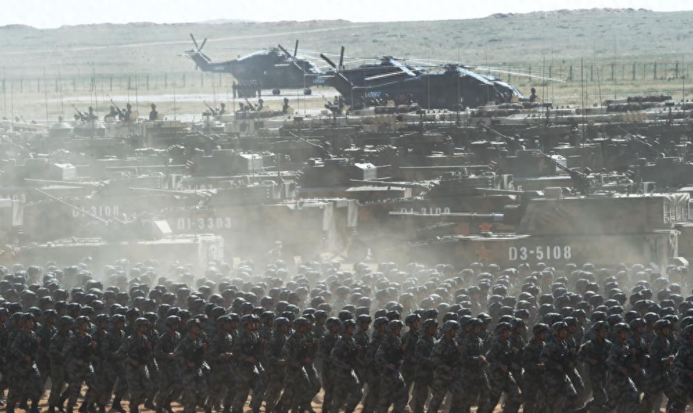 沙场点兵,揭秘2004年朱日和军演,揭秘朱日和军演沙场点兵之旅,2004年军演全景回顾