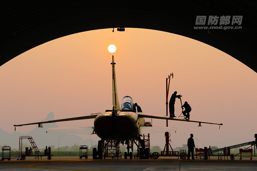 空军航空兵第15旅,荣耀与担当的象征,空军航空兵第15旅,荣耀与担当的典范之旅