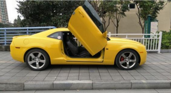 直-18在国产航母上的壮丽降落,国产航母上的直-18壮丽降落瞬间