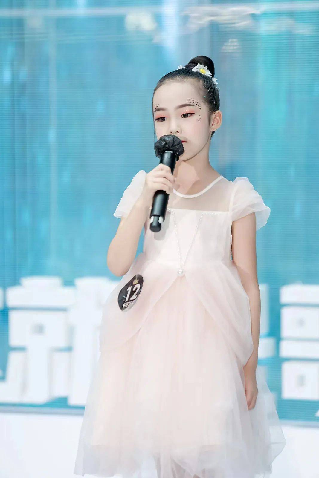 管家婆三肖思琪必中一期，揭秘彩票背后的秘密与策略，揭秘彩票背后的秘密与策略，管家婆三肖思琪必中一期探究