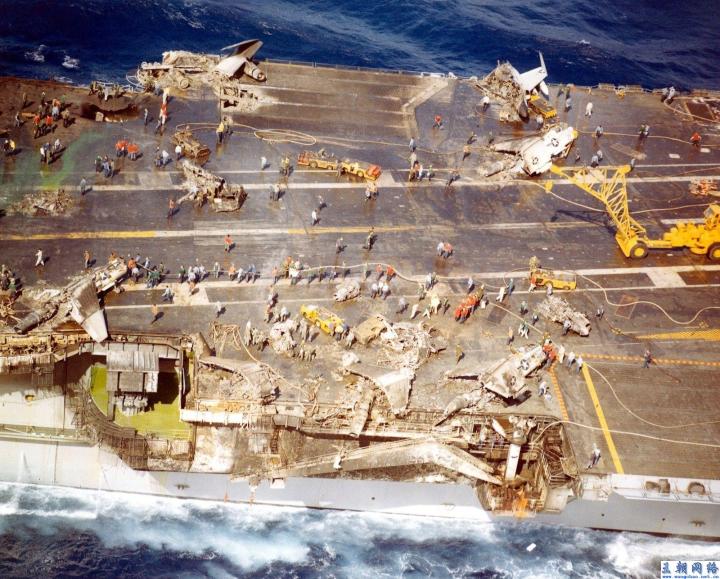 美国航空母舰遭袭击,历史与现实的交织,美国航空母舰遭袭击,历史与现实的碰撞