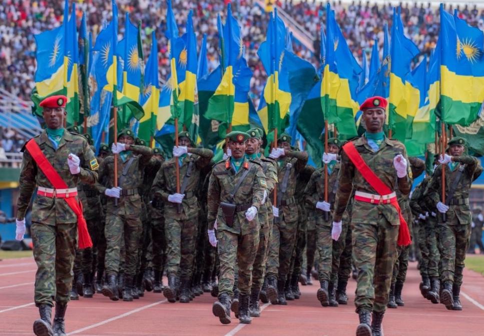 三军仪仗队正步走，荣耀与责任，三军仪仗队正步走，荣耀与责任的见证