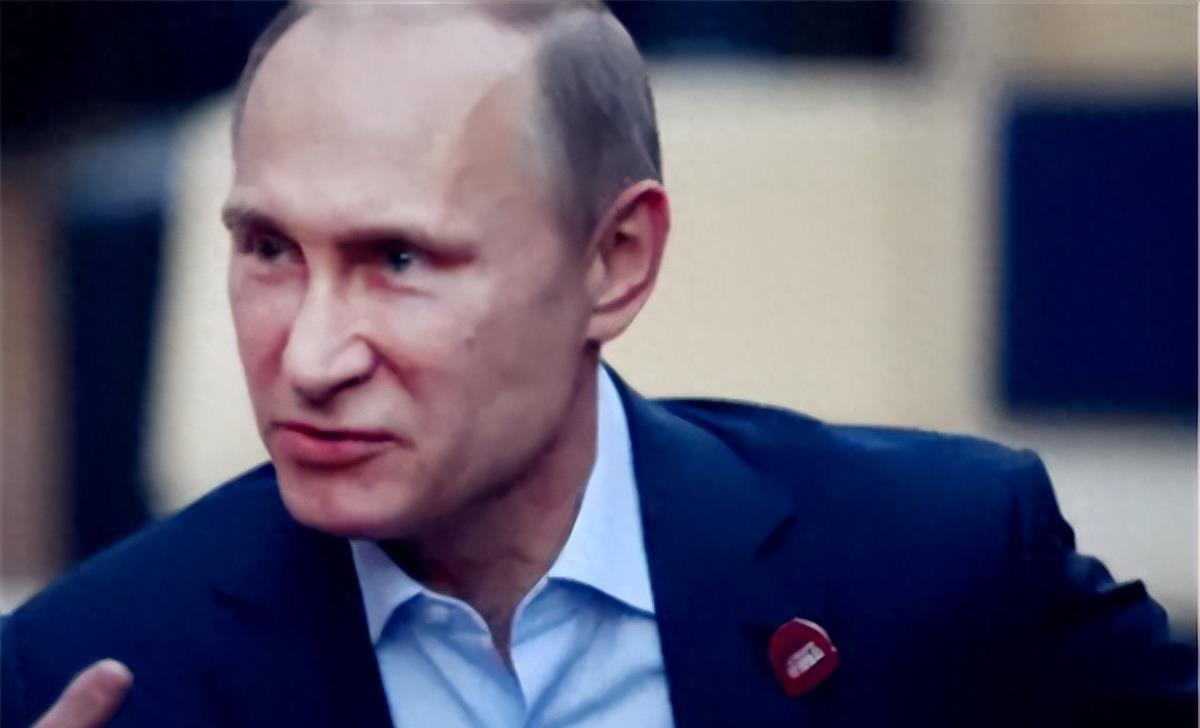 俄向中国发出坚定信号，深化合作，共谋发展，中俄深化合作，共谋发展，坚定信号传递未来期望