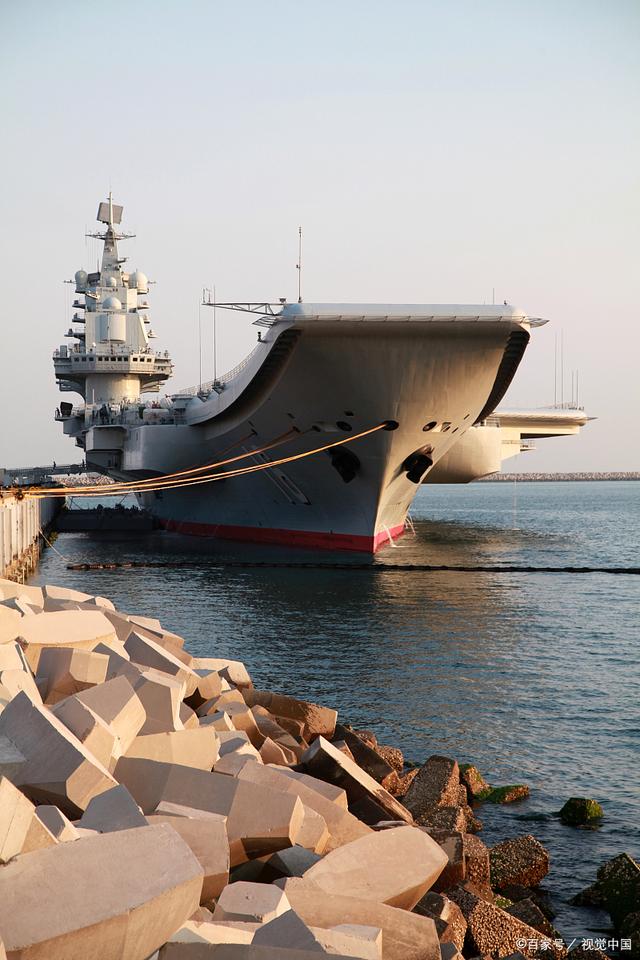 中国第一艘航母,历史与未来的交汇点,中国首艘航母,历史与未来的交汇点探索
