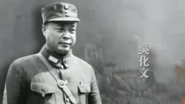 集团军司令与军长的区别，职责、权力与地位的差异，集团军司令与军长，职责、权力与地位的差异详解